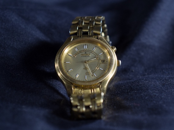 На фотографии видно, что глубина резкости слишком мала